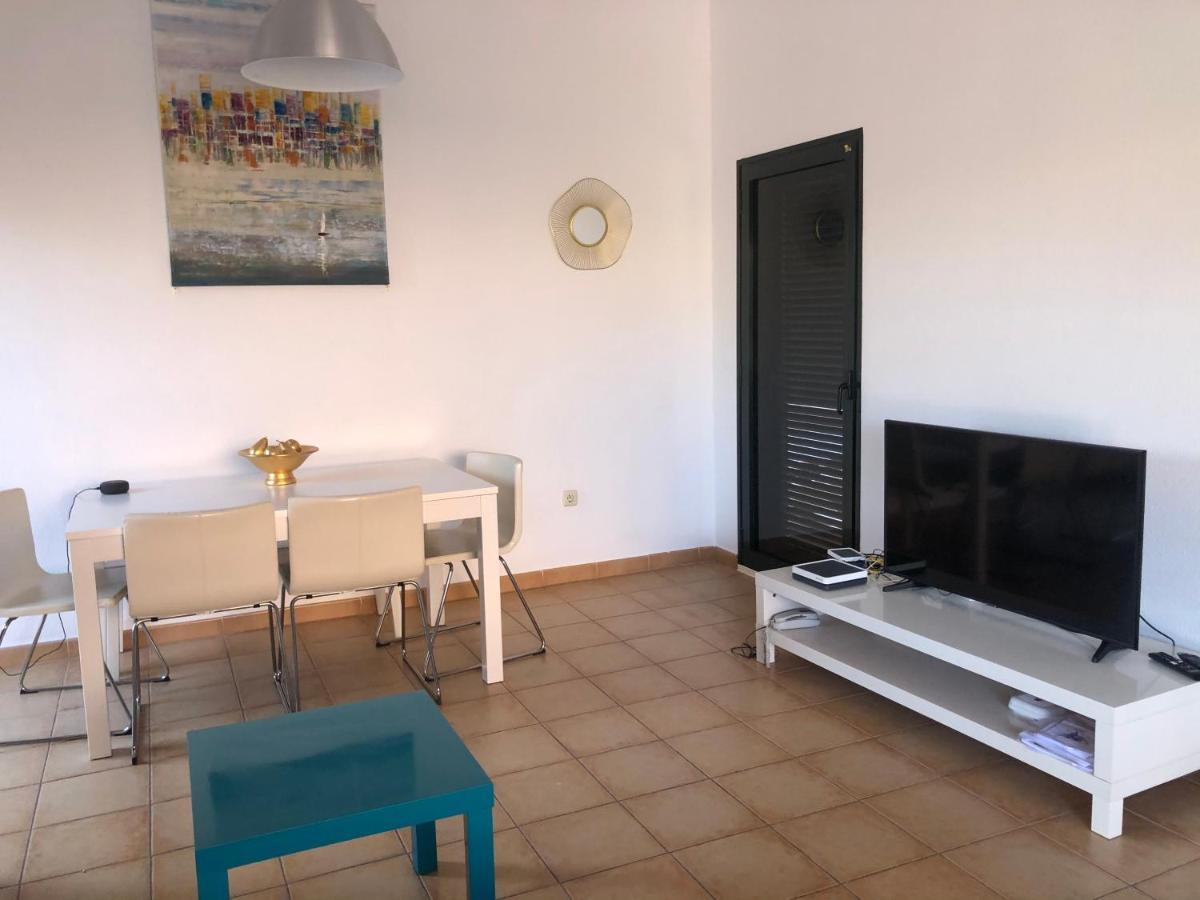 Lovely 2-Bed Villa In Corralejo Fuerteventura Exterior photo