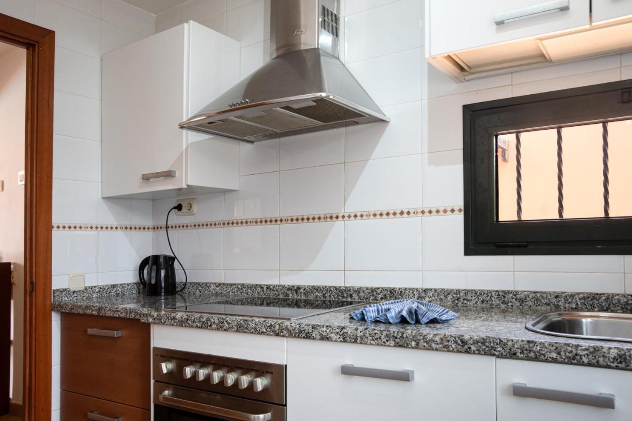 Lovely 2-Bed Villa In Corralejo Fuerteventura Exterior photo